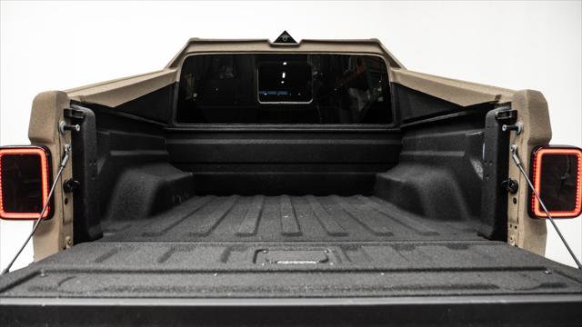 Used 2026 Jeep Gladiator Sport image 11