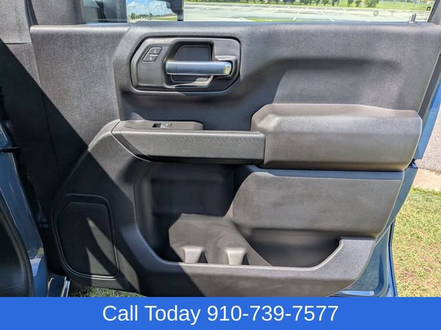 Used 2025 Chevrolet Silverado 2500 Custom w/ Custom Value Package AWD/4WD image 32