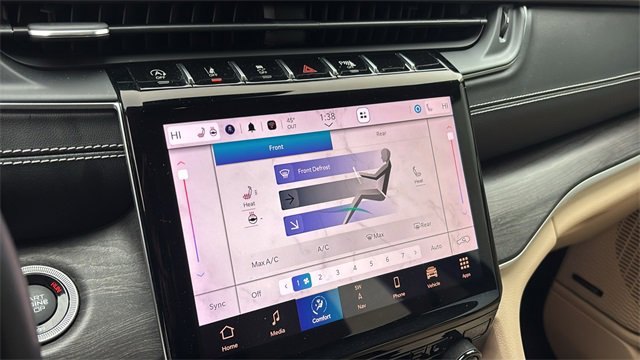 Used 2021 Jeep Grand Cherokee L Limited image 17