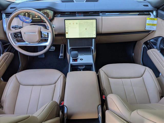 New 2025 Land Rover Range Rover Long Wheelbase SE image 14