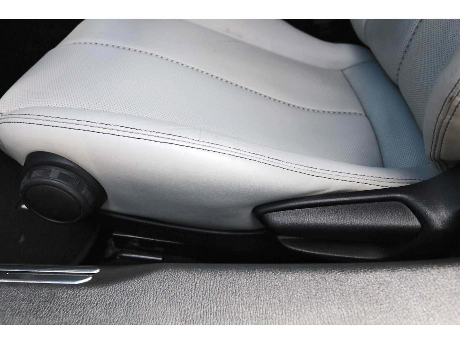 Used 2021 MAZDA MX-5 Miata Grand Touring RWD image 24