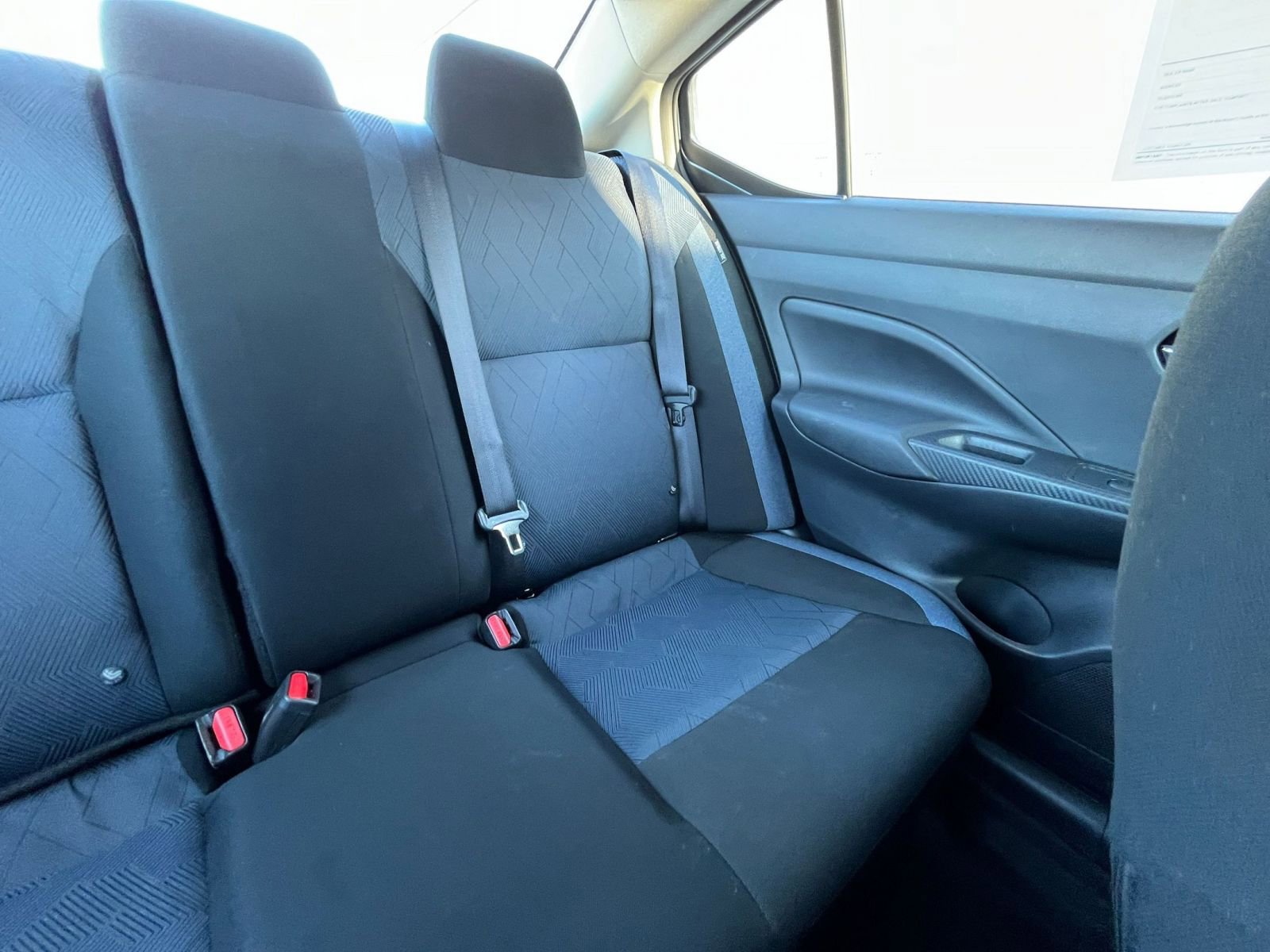 Used 2025 Nissan Versa SV image 35