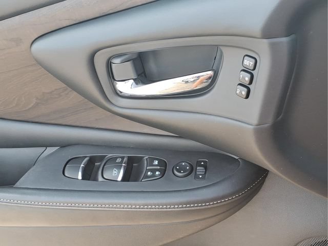 Used 2019 Nissan Murano Platinum AWD/4WD image 17