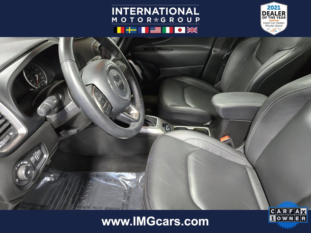 Used 2021 Jeep Renegade Limited w/ Sun & Sound Group image 11