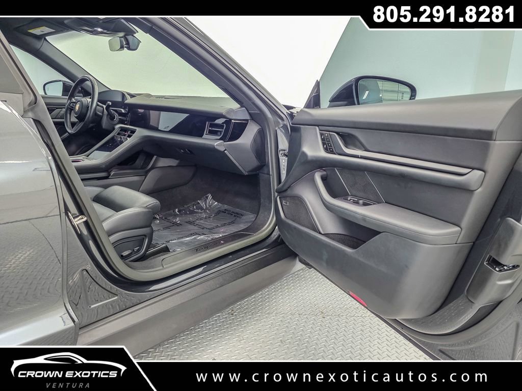 Used 2023 Porsche Taycan w/ Premium Package image 19
