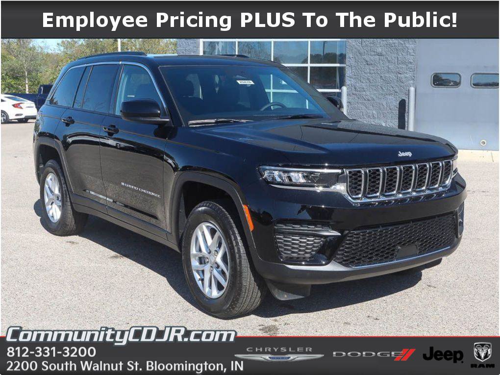 New 2025 Jeep Grand Cherokee Laredo X w/ Luxury Tech Group I AWD/4WD image 1