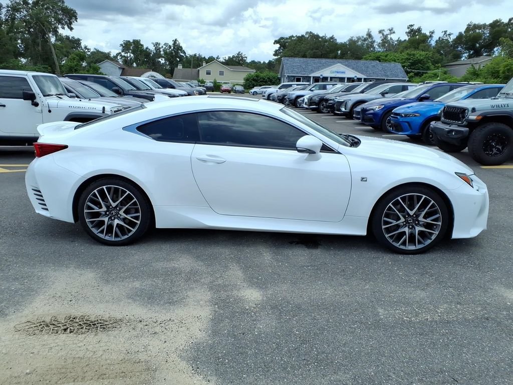 Used 2016 Lexus RC 200t RWD image 8