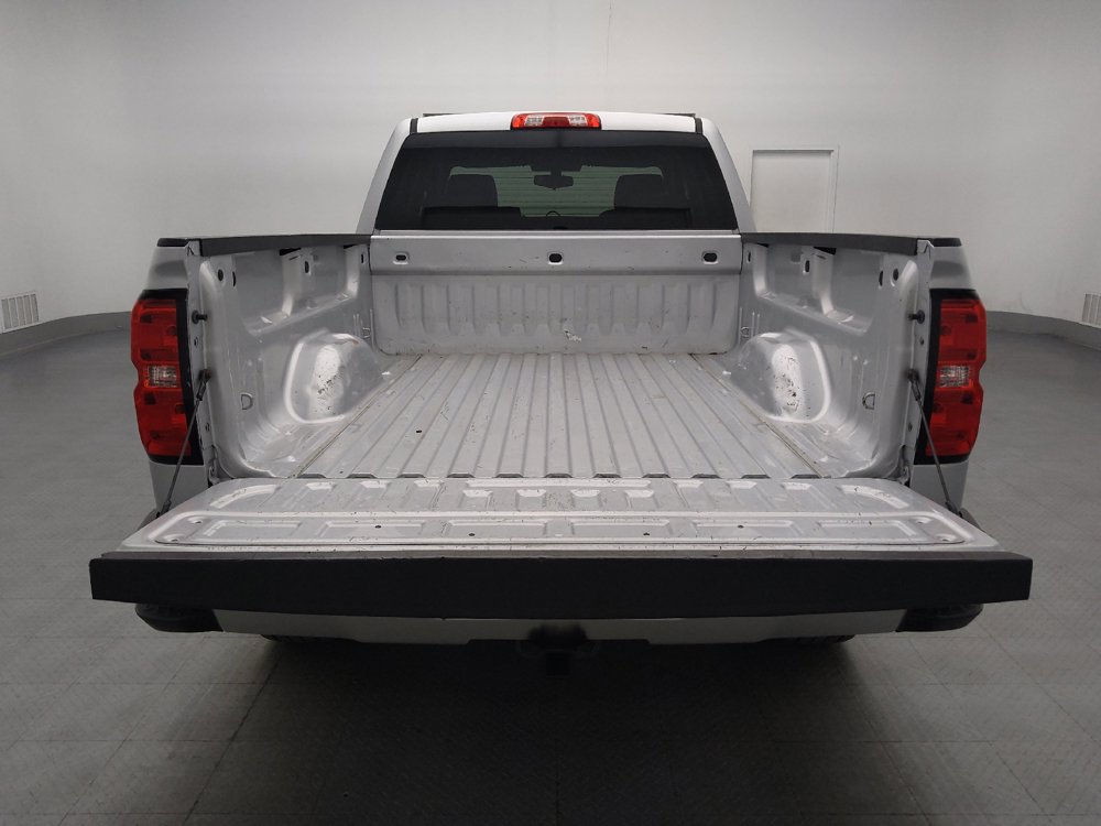 Used 2018 Chevrolet Silverado 1500 Custom w/ Custom Value Package RWD image 29