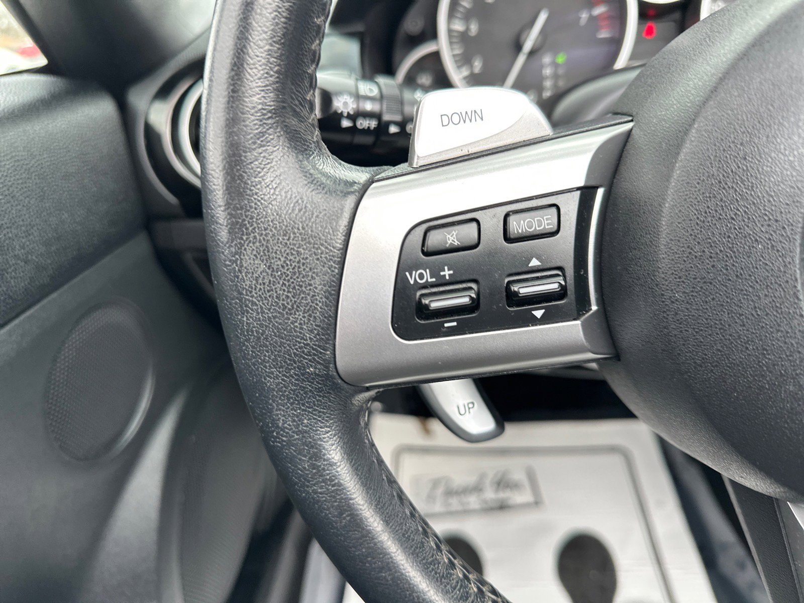 Used 2008 MAZDA MX-5 Miata Touring image 23