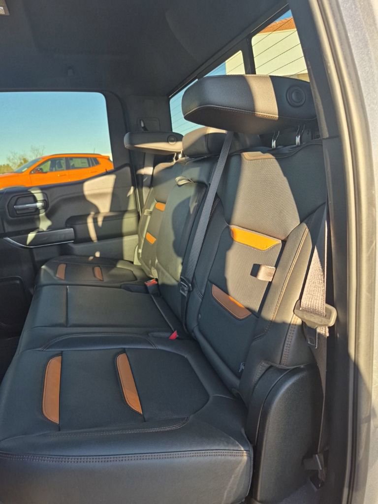 Used 2019 GMC Sierra 1500 AT4 w/ AT4 Premium Package image 24