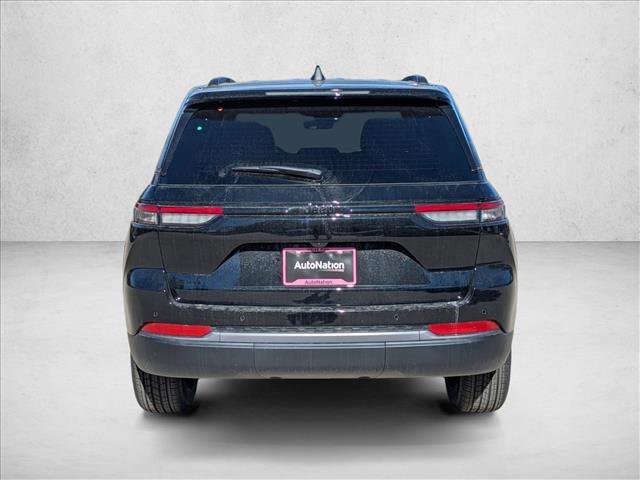 New 2026 Jeep Grand Cherokee Altitude image 7