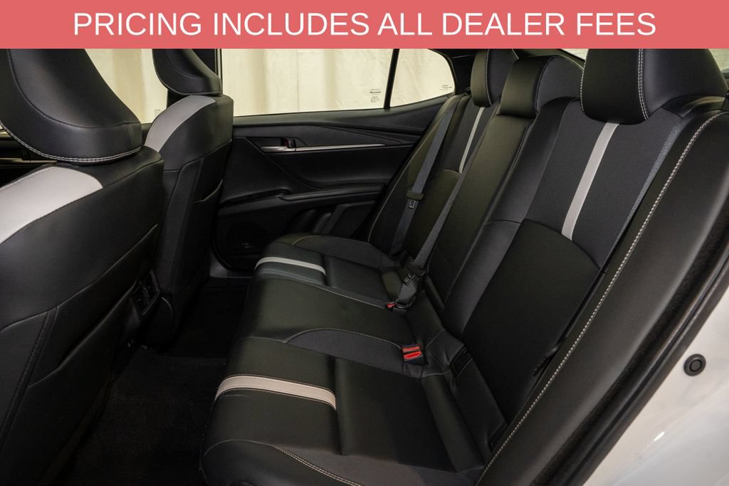 Used 2025 Toyota Camry SE FWD image 8