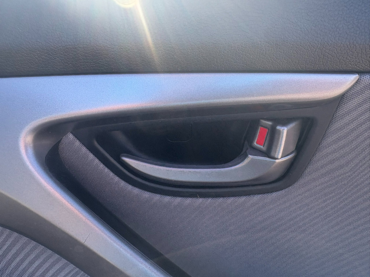 Used 2013 Hyundai Elantra GLS w/ Preferred Pkg image 34