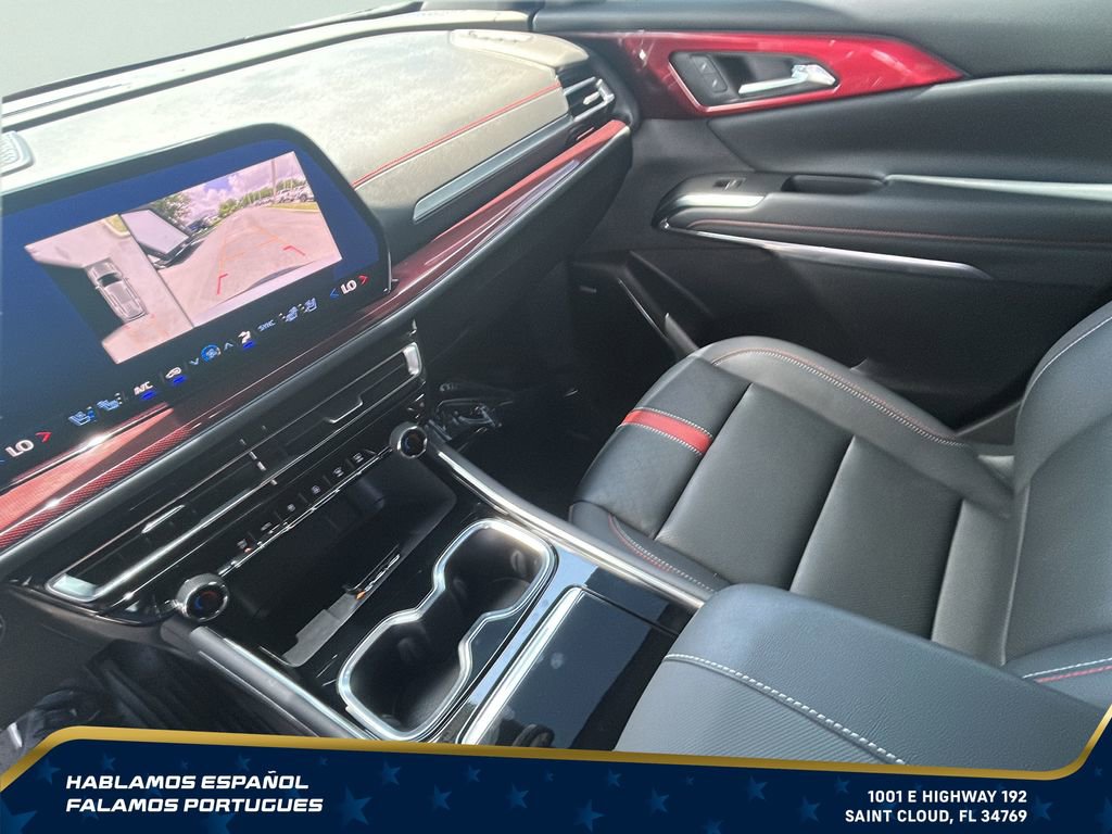 Used 2024 Chevrolet Traverse RS AWD/4WD image 18
