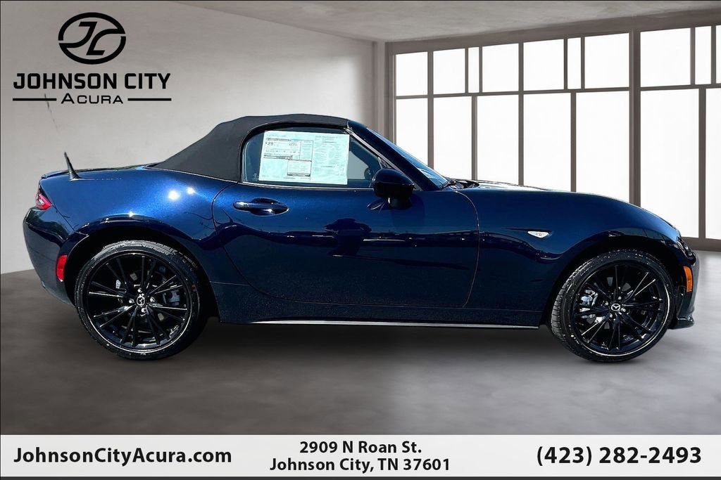 New 2026 MAZDA MX-5 Miata Club w/ Interior Package RWD image 8