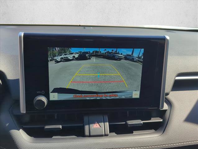 Certified 2025 Toyota RAV4 LE FWD image 20