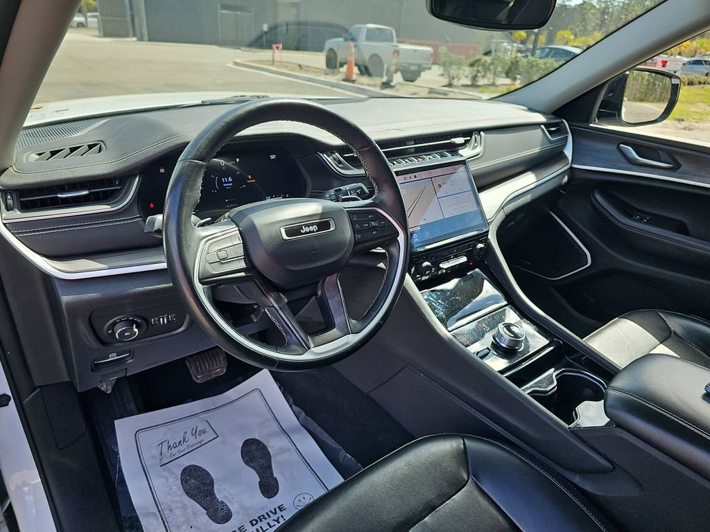 Used 2022 Jeep Grand Cherokee L Limited image 21