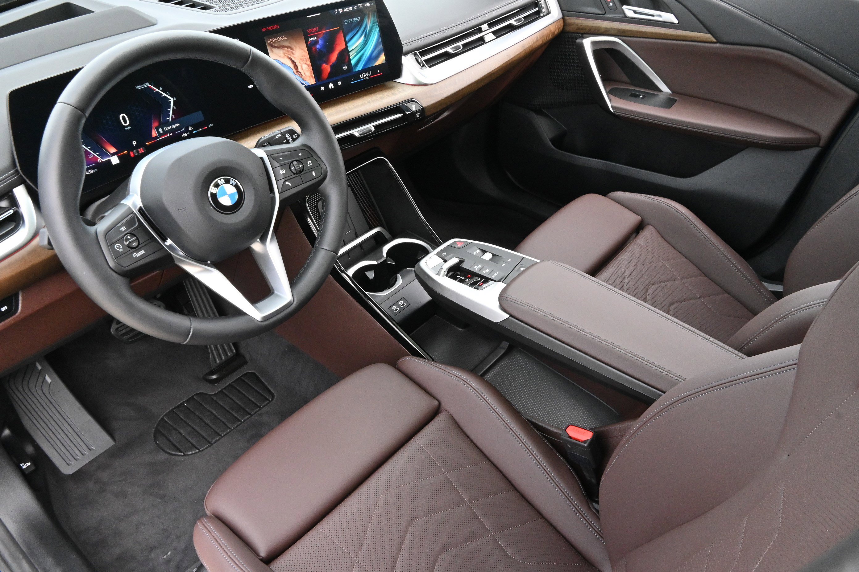 Certified 2025 BMW X1 xDrive28i w/ Technology Package image 14