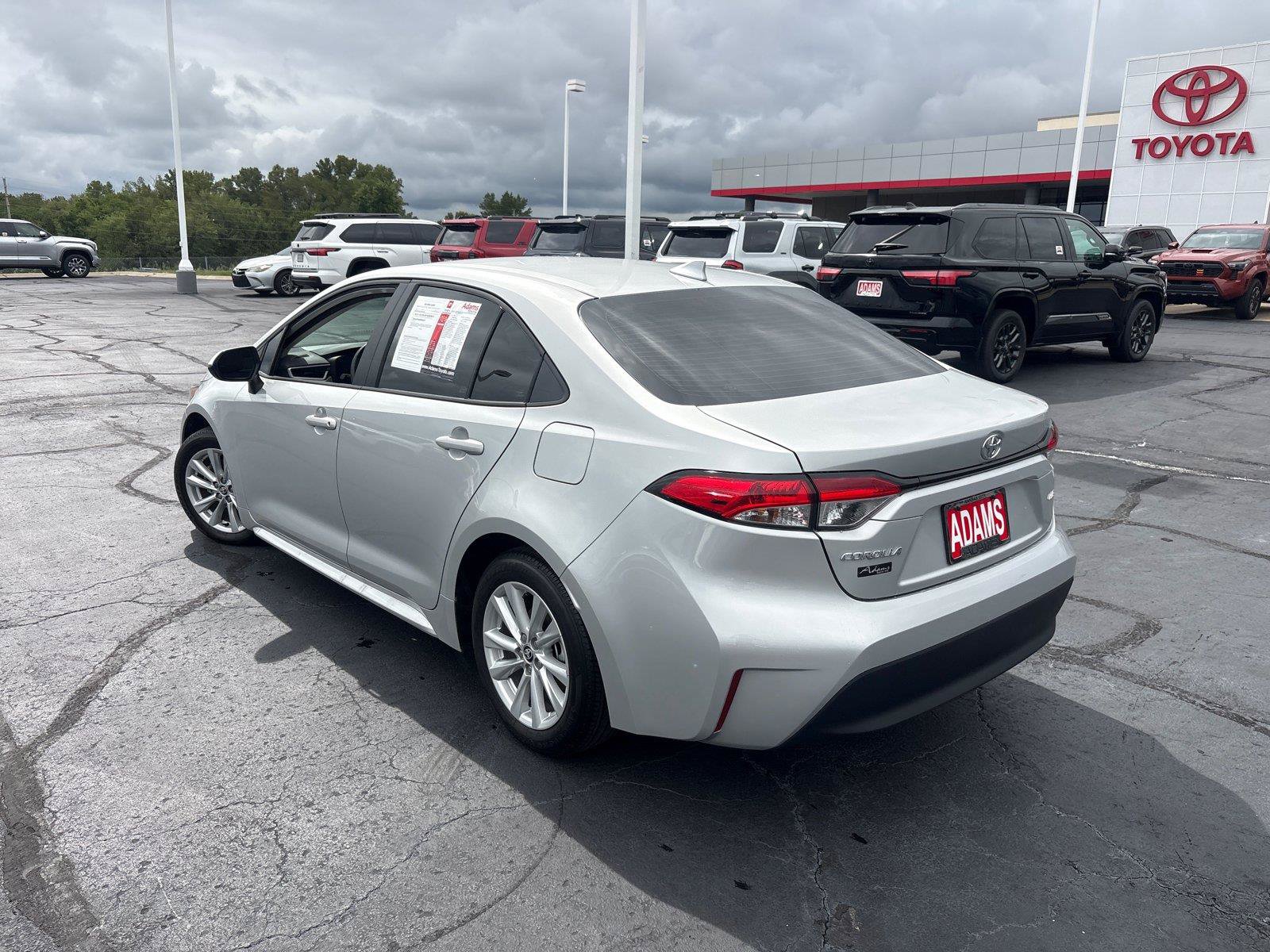 Certified 2026 Toyota Corolla LE w/ LE Premium Package FWD image 8
