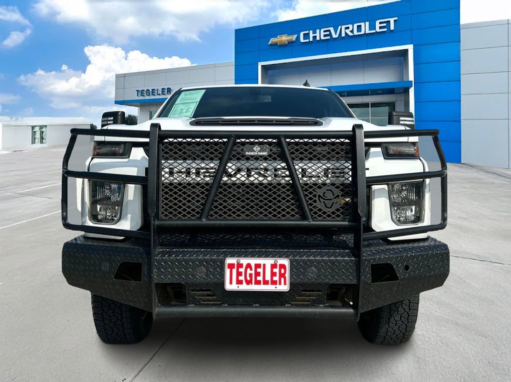 Used 2021 Chevrolet Silverado 2500 Custom w/ Custom Value Package image 2