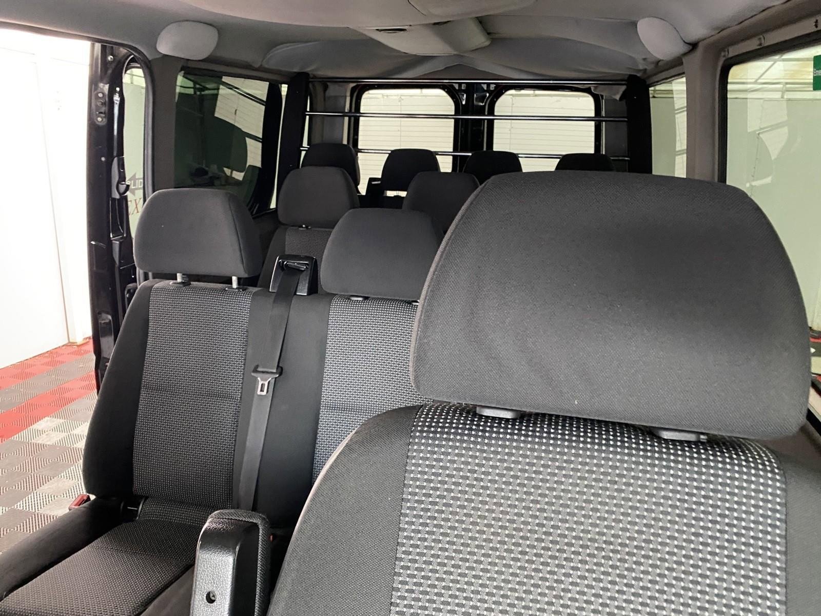 Used 2010 Mercedes-Benz Sprinter 2500 image 24