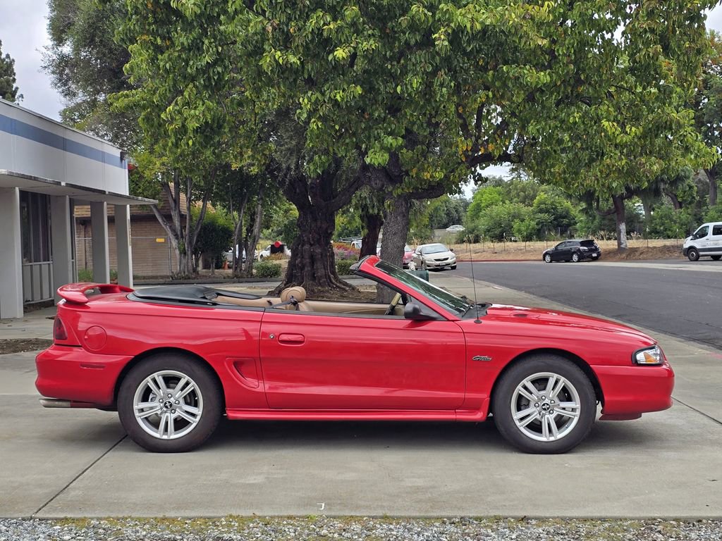 Used 1997 Ford Mustang GT RWD image 8