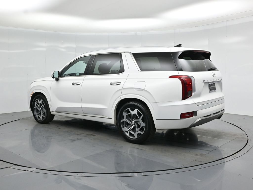 Used 2022 Hyundai Palisade Calligraphy w/ Cargo Package FWD image 7