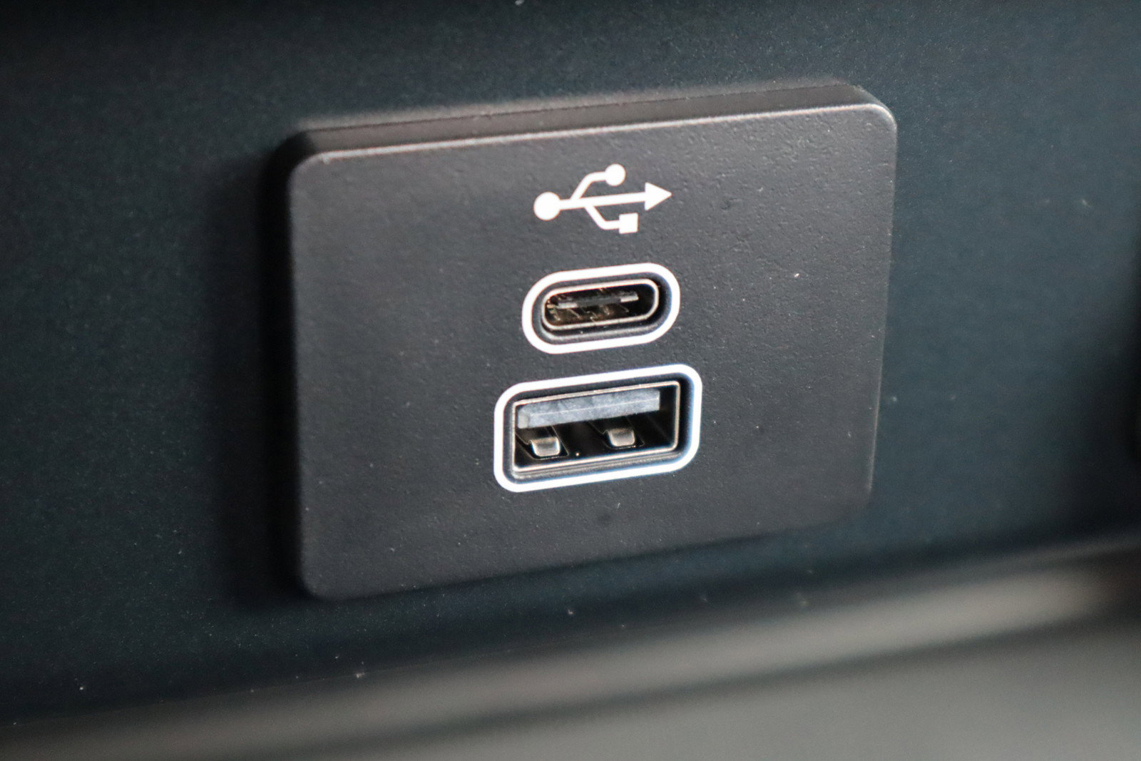 New 2025 Ford F150 XL w/ Equipment Group 103A High AWD/4WD image 27