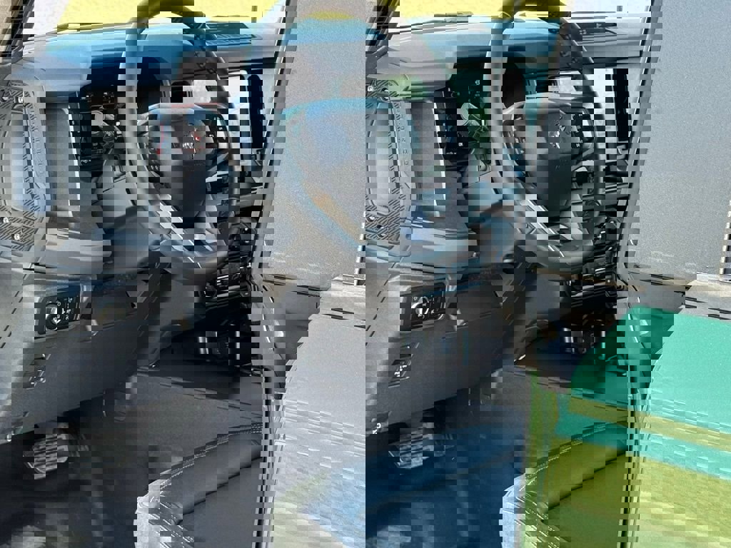 New 2025 Ford Bronco Badlands w/ Black Appearance Package image 7