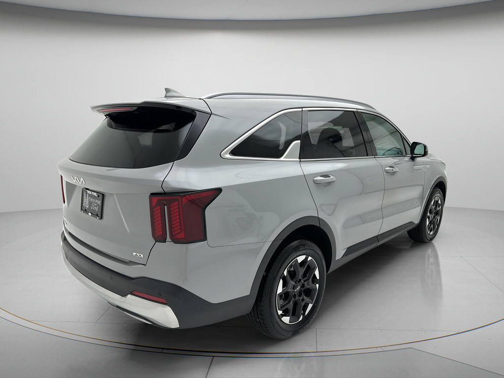 Used 2024 Kia Sorento S w/ Panoramic Sunroof Package AWD/4WD image 5