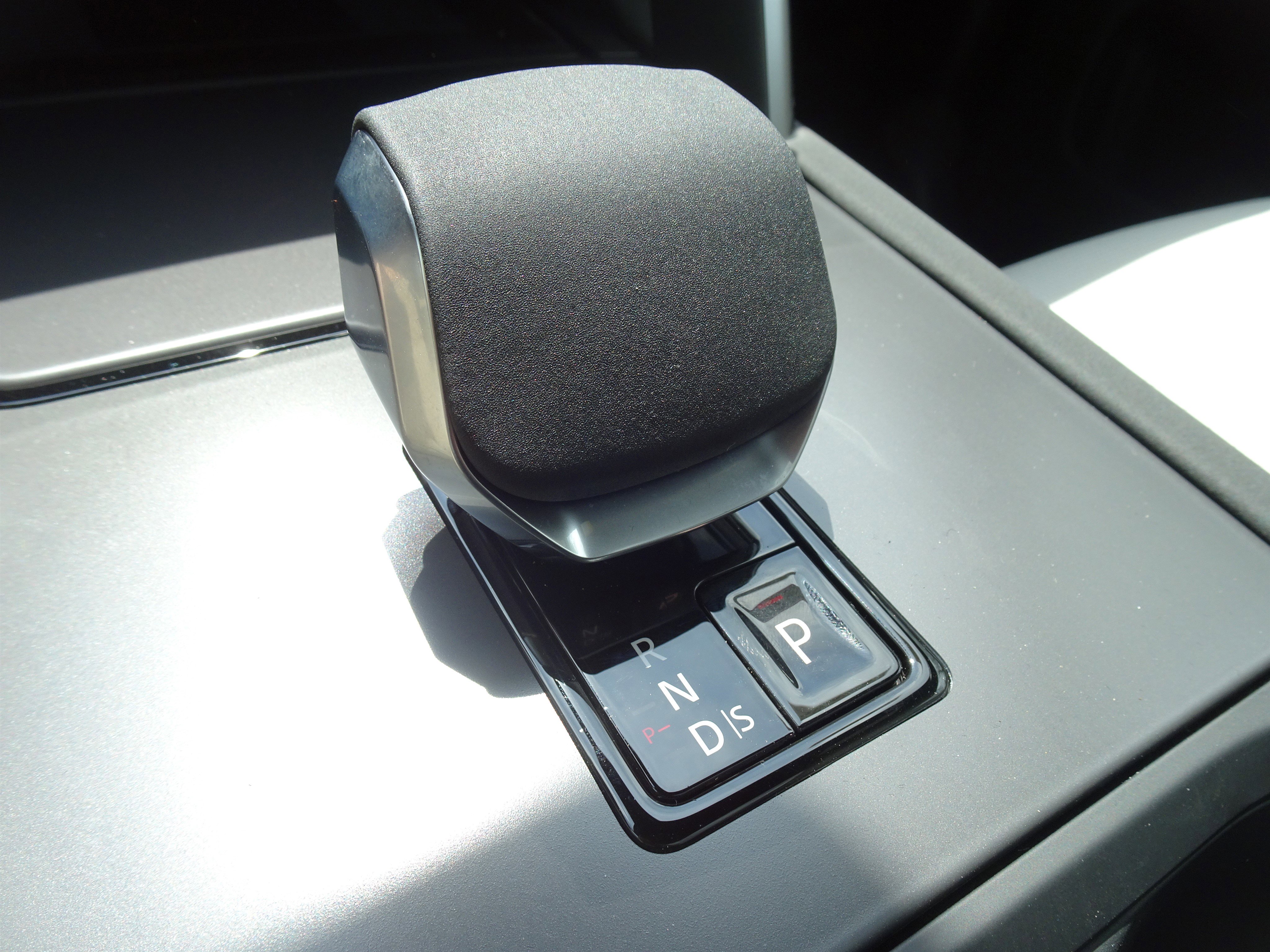 New 2026 Land Rover Discovery Sport Landmark image 23