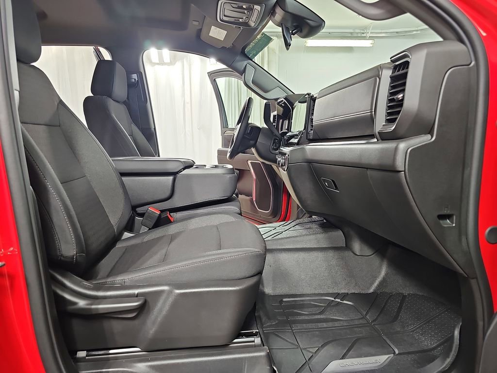 Certified 2026 Chevrolet Silverado 1500 LT image 13