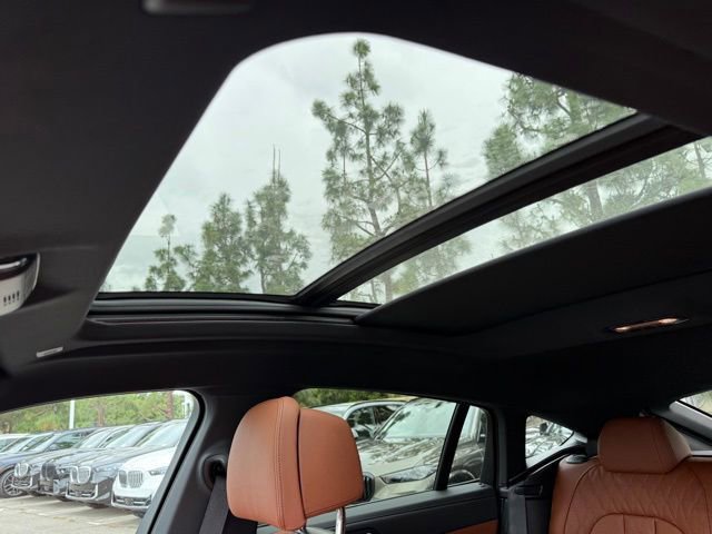 New 2026 BMW X6 M60i image 21