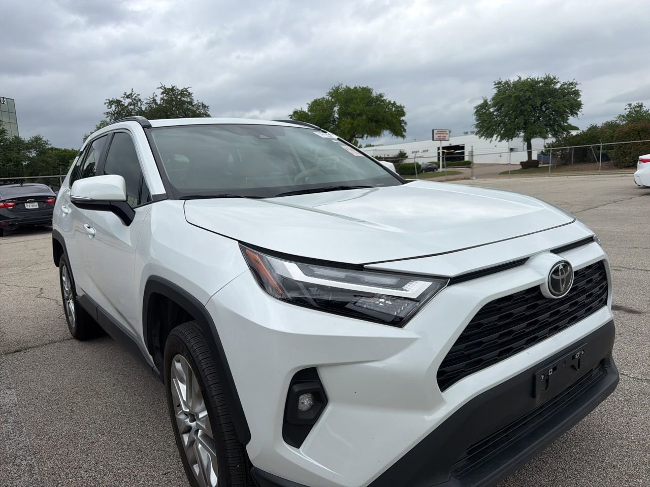 Used 2024 Toyota RAV4 XLE Premium image 3