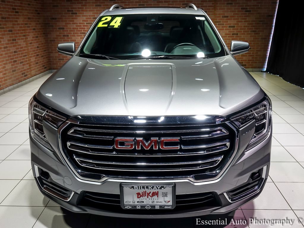 Used 2024 GMC Terrain SLT w/ Infotainment Package II image 6