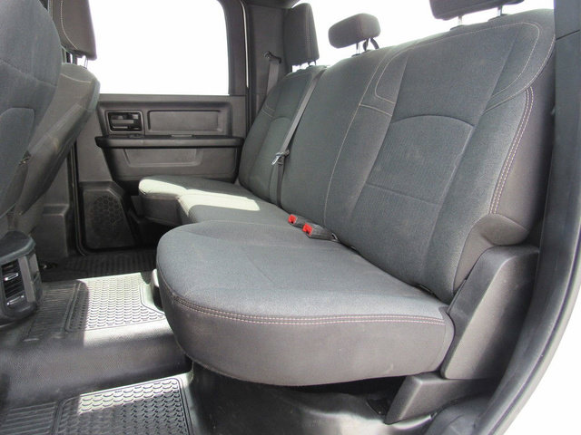 Used 2024 RAM 3500 Tradesman w/ Chrome Appearance Group AWD/4WD image 31