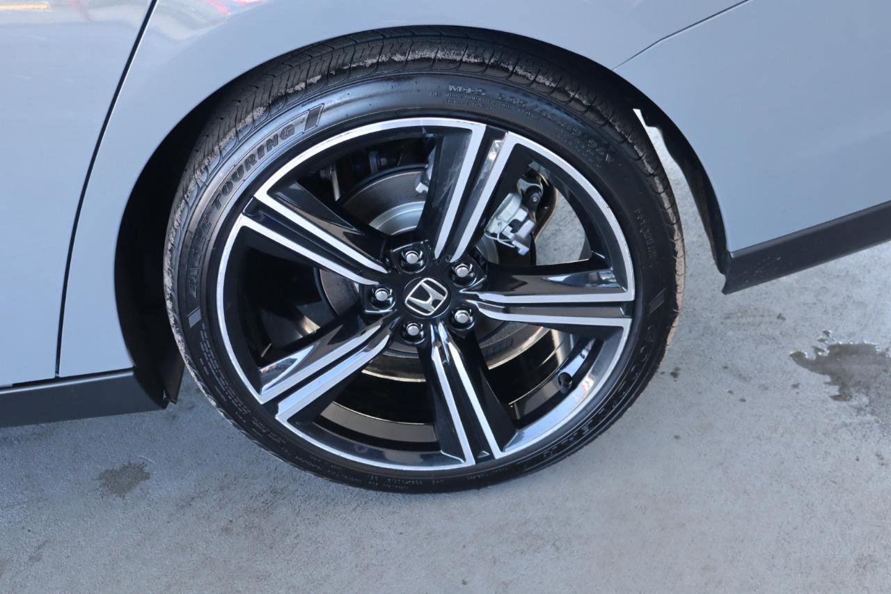 Used 2025 Honda Accord Sport image 45