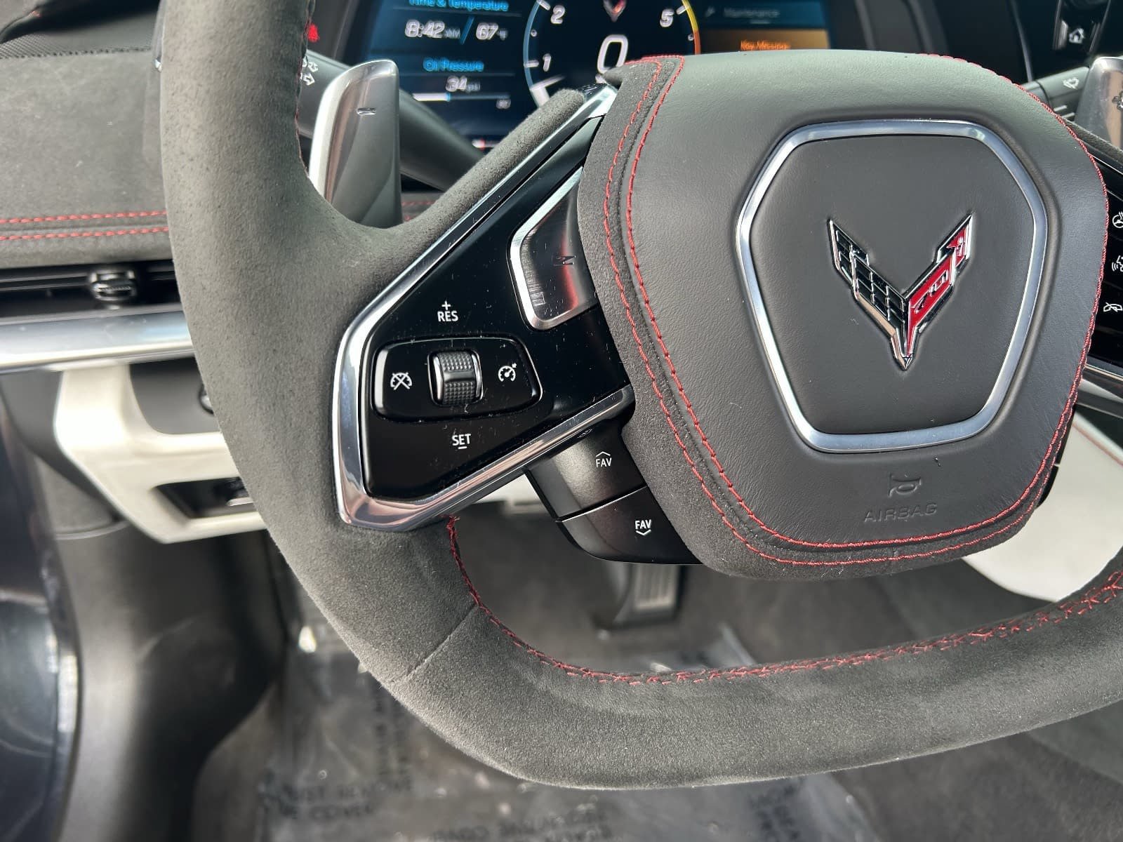 Used 2023 Chevrolet Corvette Stingray Premium Cpe w/ Z51 Performance Package RWD image 29