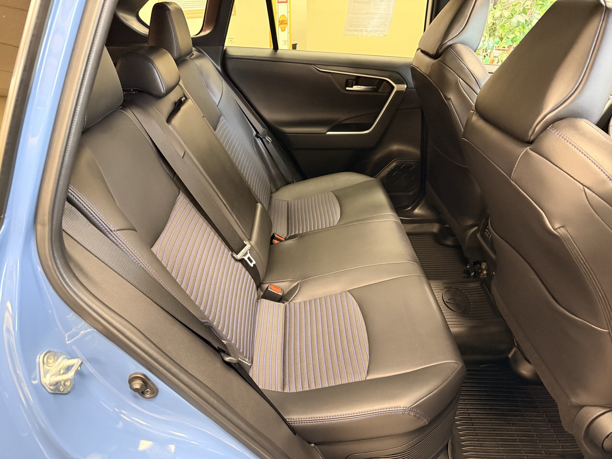 Used 2022 Toyota RAV4 XSE AWD/4WD image 21