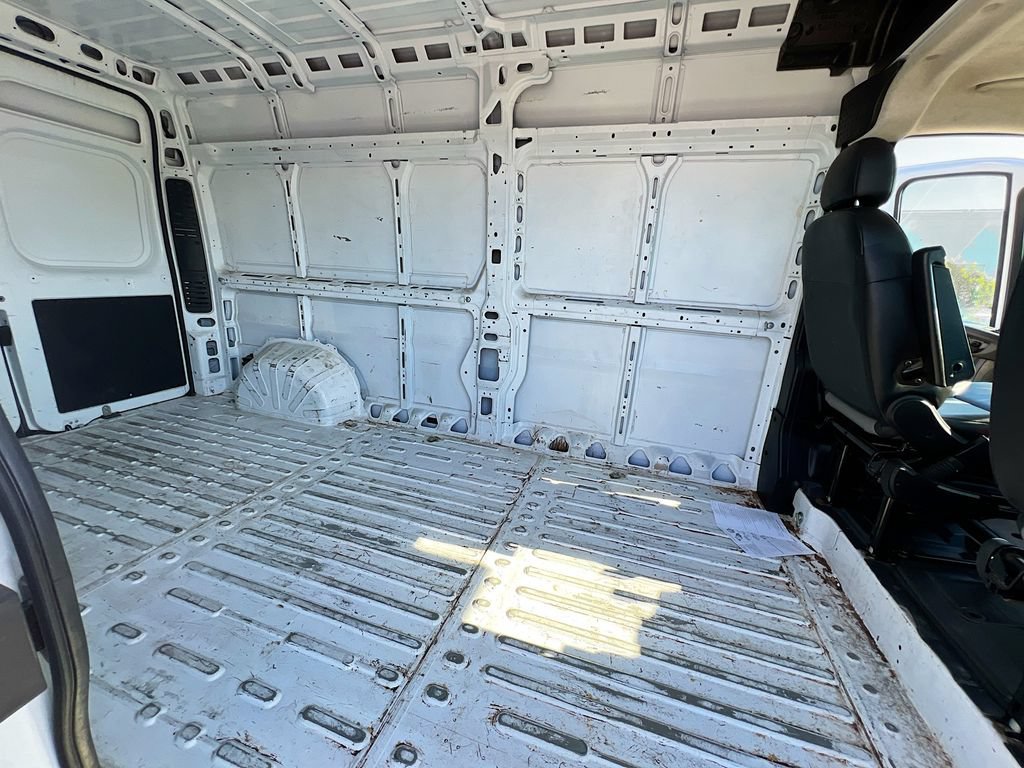 Used 2023 RAM ProMaster 2500 FWD image 25