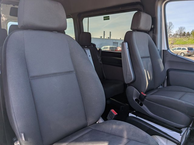 Used 2024 Mercedes-Benz Sprinter 2500 image 21
