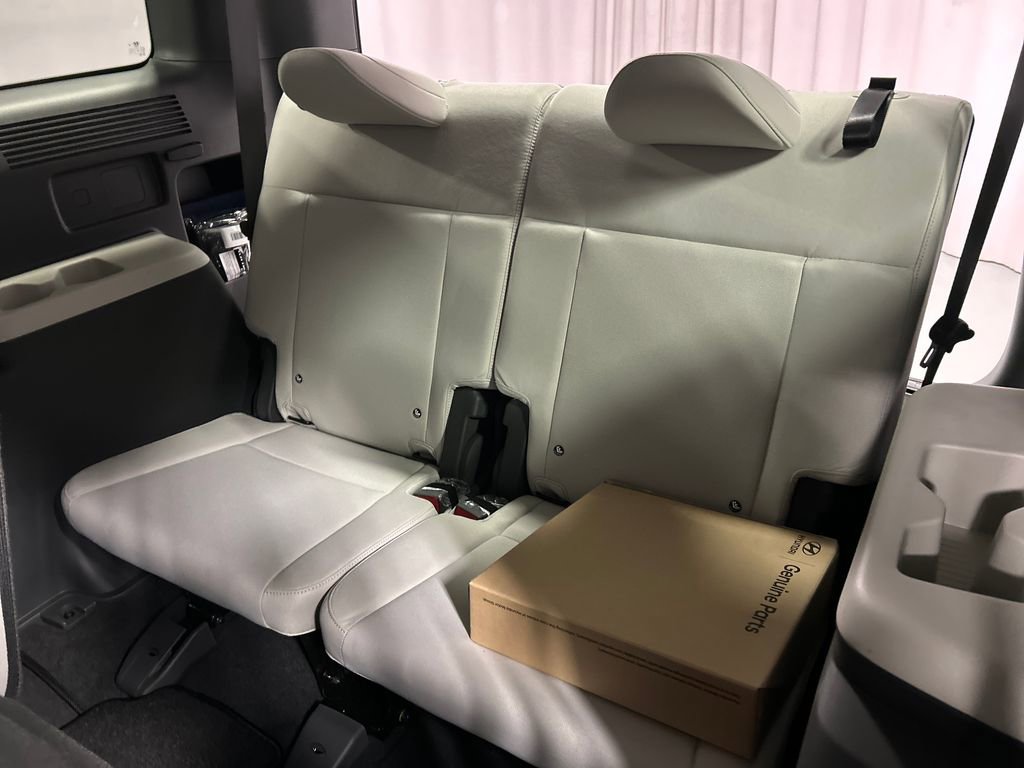 Used 2026 Hyundai Santa Fe SE image 22