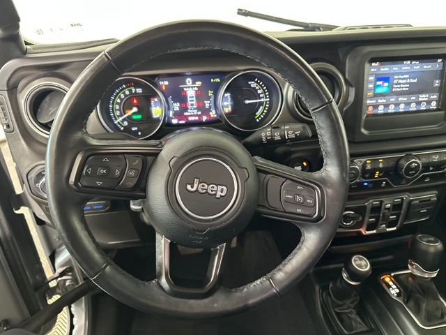 Used 2023 Jeep Wrangler Unlimited w/ Cold Weather Group image 14