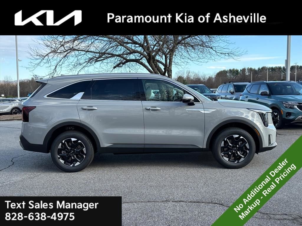 New 2026 Kia Sorento S image 6