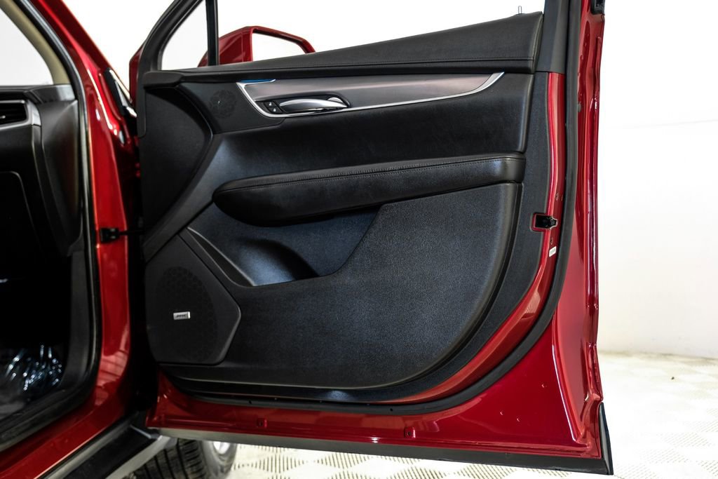 Used 2019 Cadillac XT5 Premium Luxury image 43