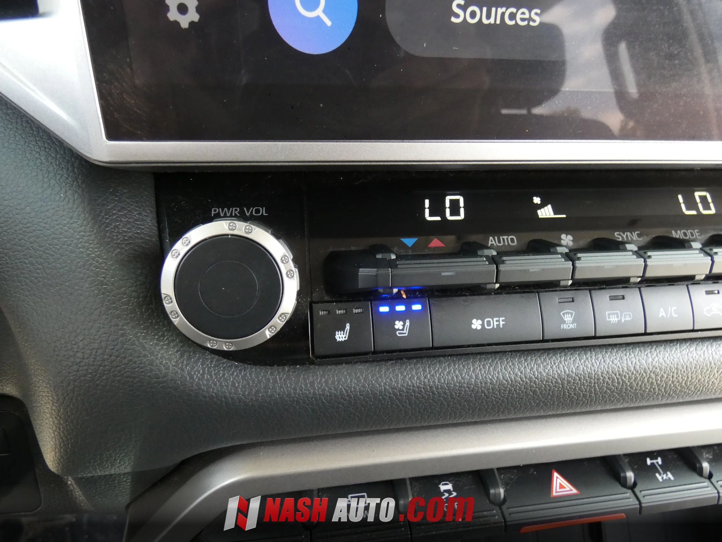 Used 2024 Toyota Tundra Limited w/ TRD Off-Road Package AWD/4WD image 61
