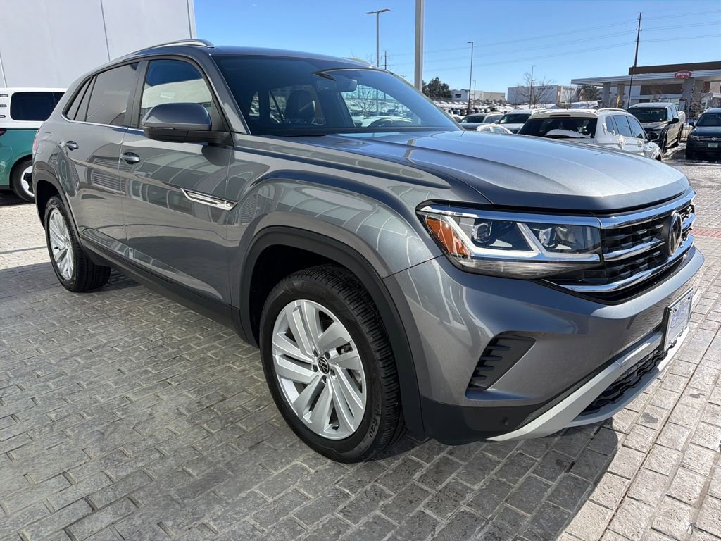 Used 2023 Volkswagen Atlas Cross Sport SE w/ Panoramic Sunroof Package image 9
