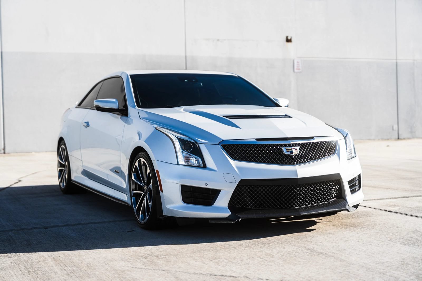 Used 2016 Cadillac ATS V w/ Carbon Fibre Package RWD image 4