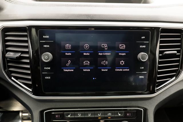 Used 2018 Volkswagen Atlas SEL w/ R-Line Package image 10