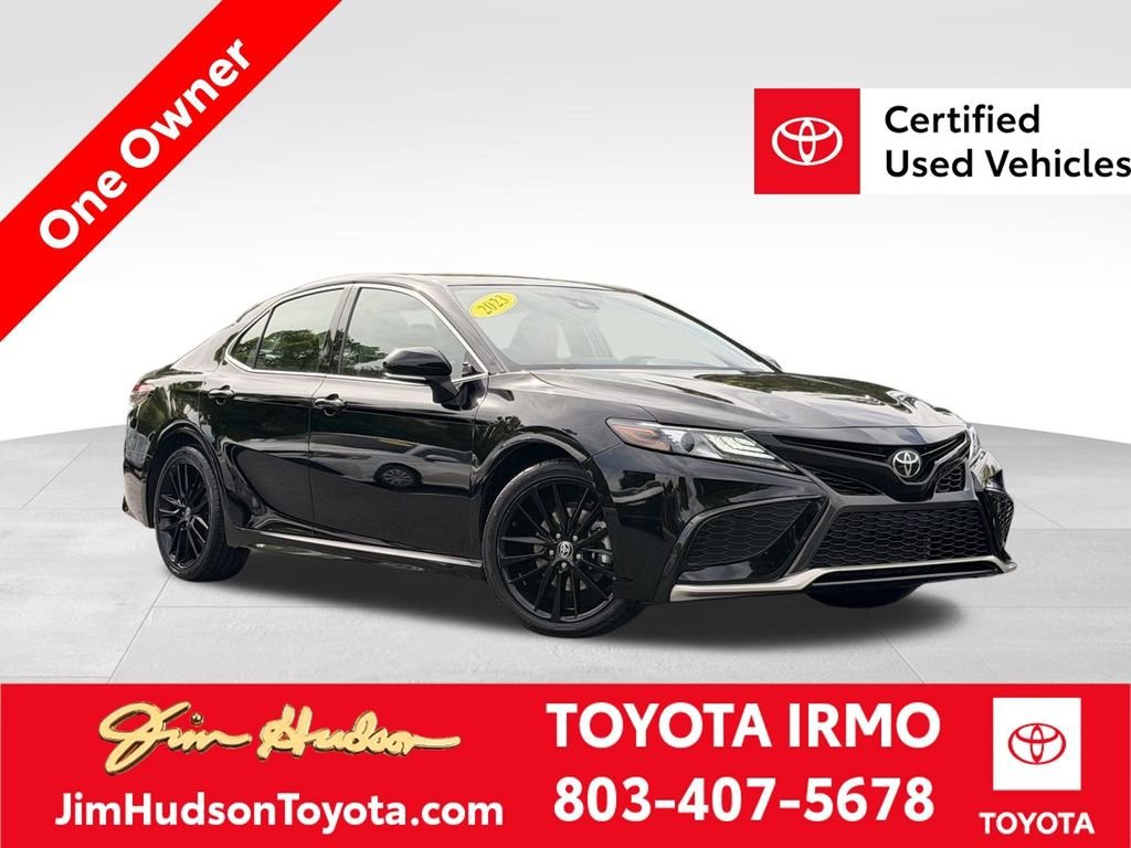 Used 2023 Toyota Camry XSE FWD image 1